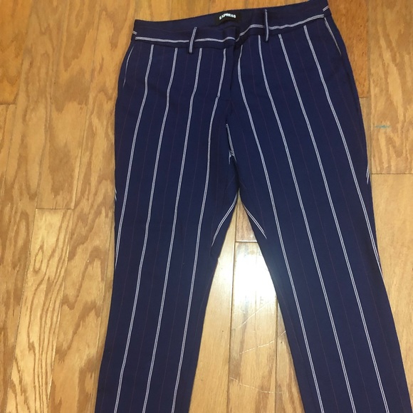 ⚫️ SOLD ⚫️ Express skinny navy stripe pants - Picture 5 of 8